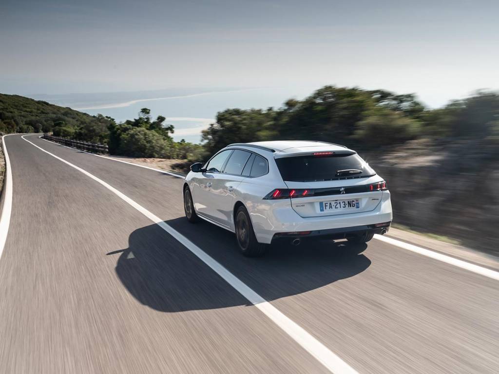 trasera nuevo Peugeot 508 SW 2019