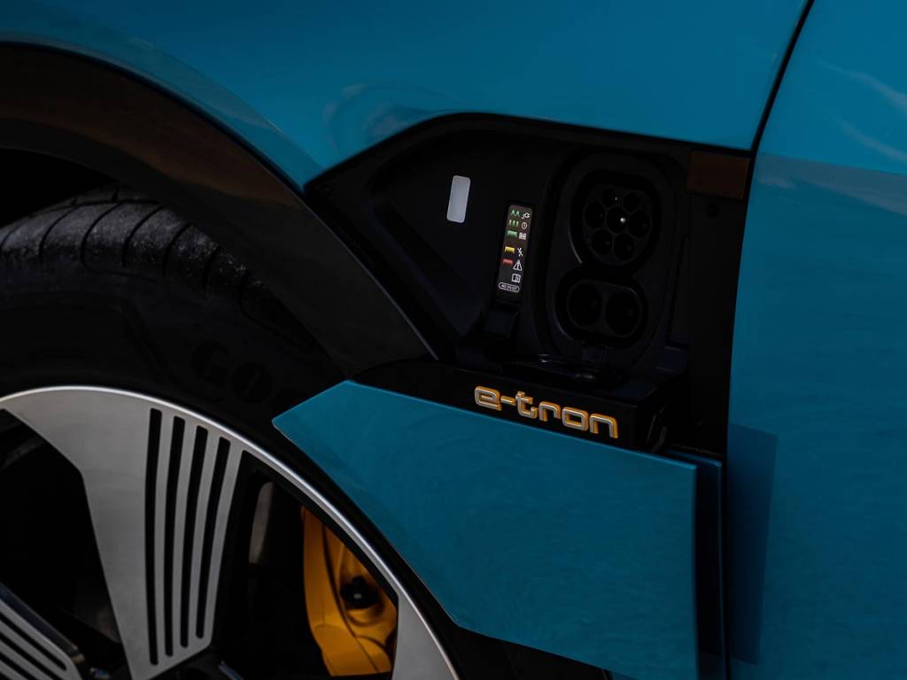 carga Audi e-tron