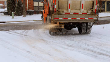 Camión esparcir sal