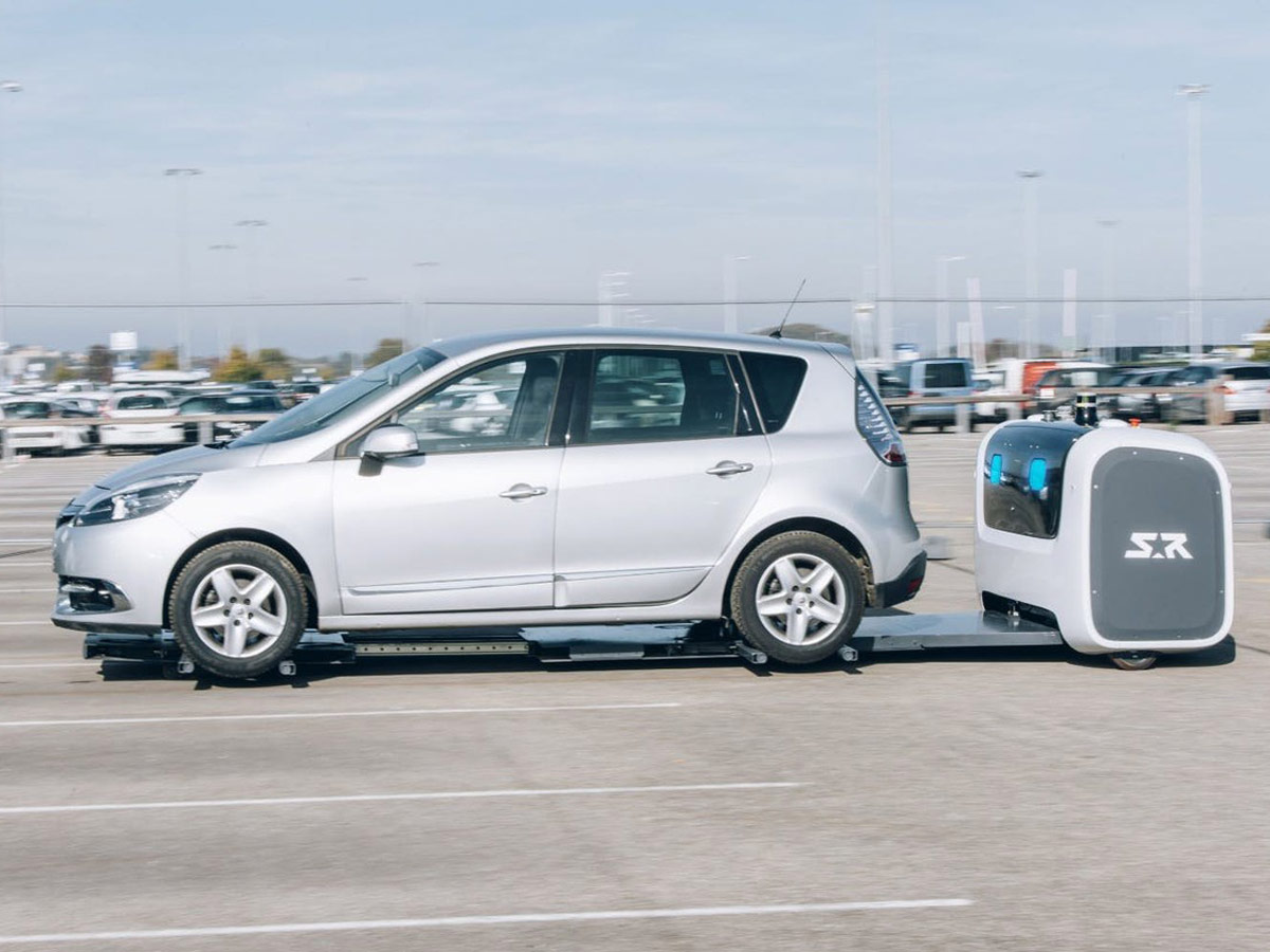 Robot Stan aparcar coches