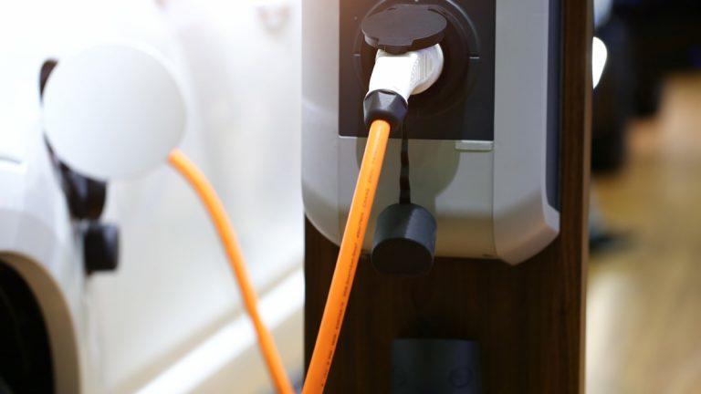 Seguridad de cargadores eléctricos