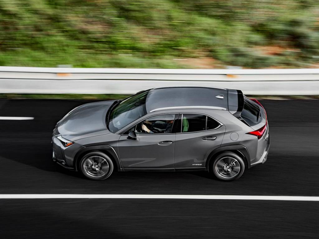 Lexus UX 250h barrido