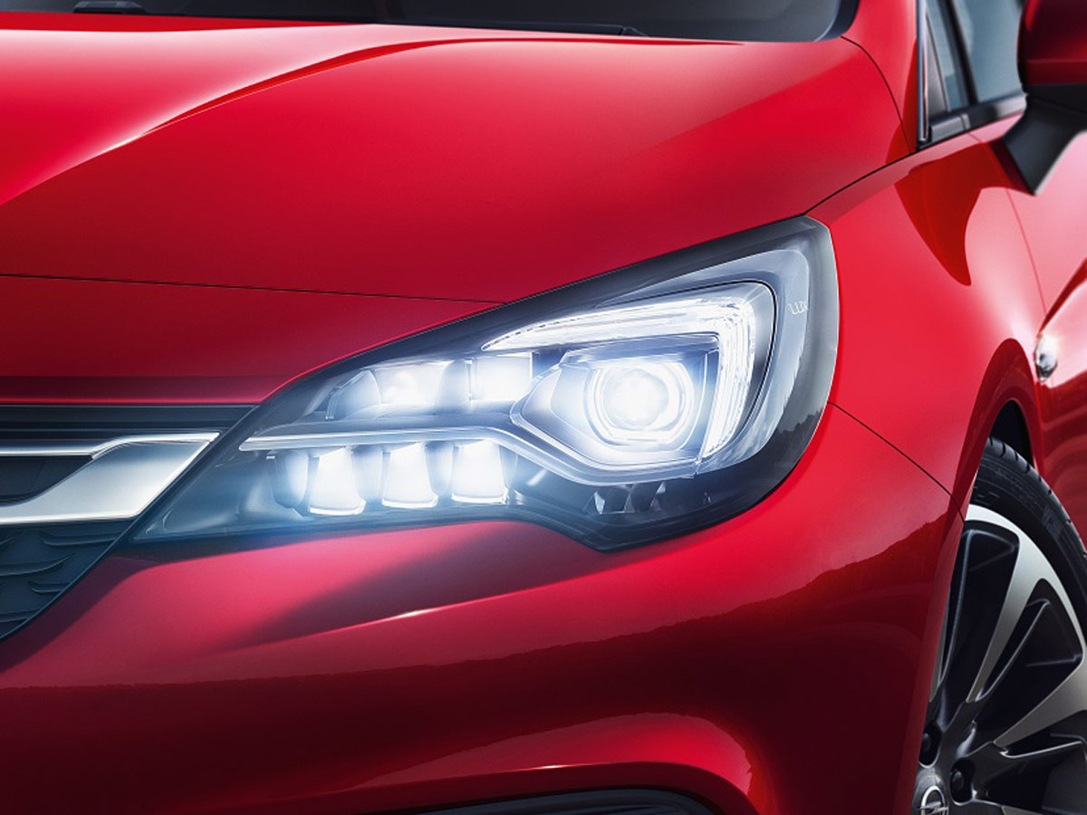 Opel Astra IntelliLux LED