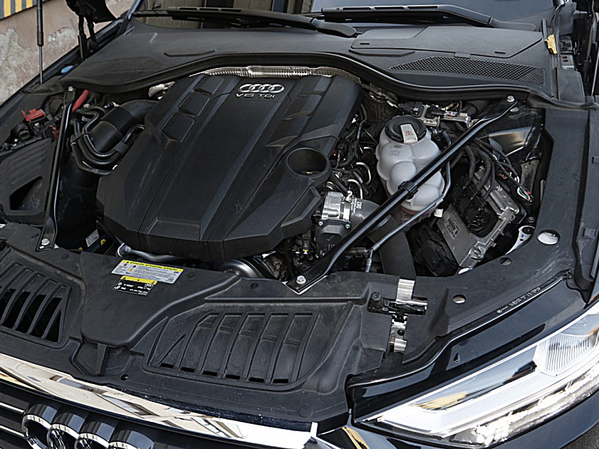 Audi A8 L