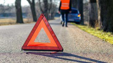 triángulos del coche