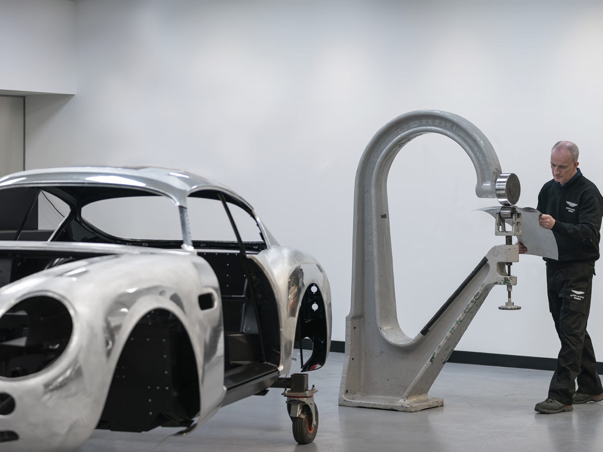 Aston Martin DB4 GT Zagato Continuation