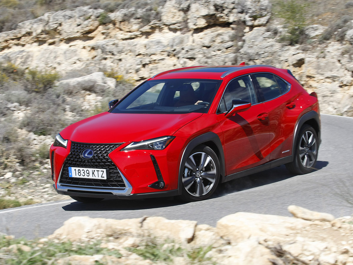 Prueba del nuevo Lexus UX 250h Luxury, a mi manera Clicacoches