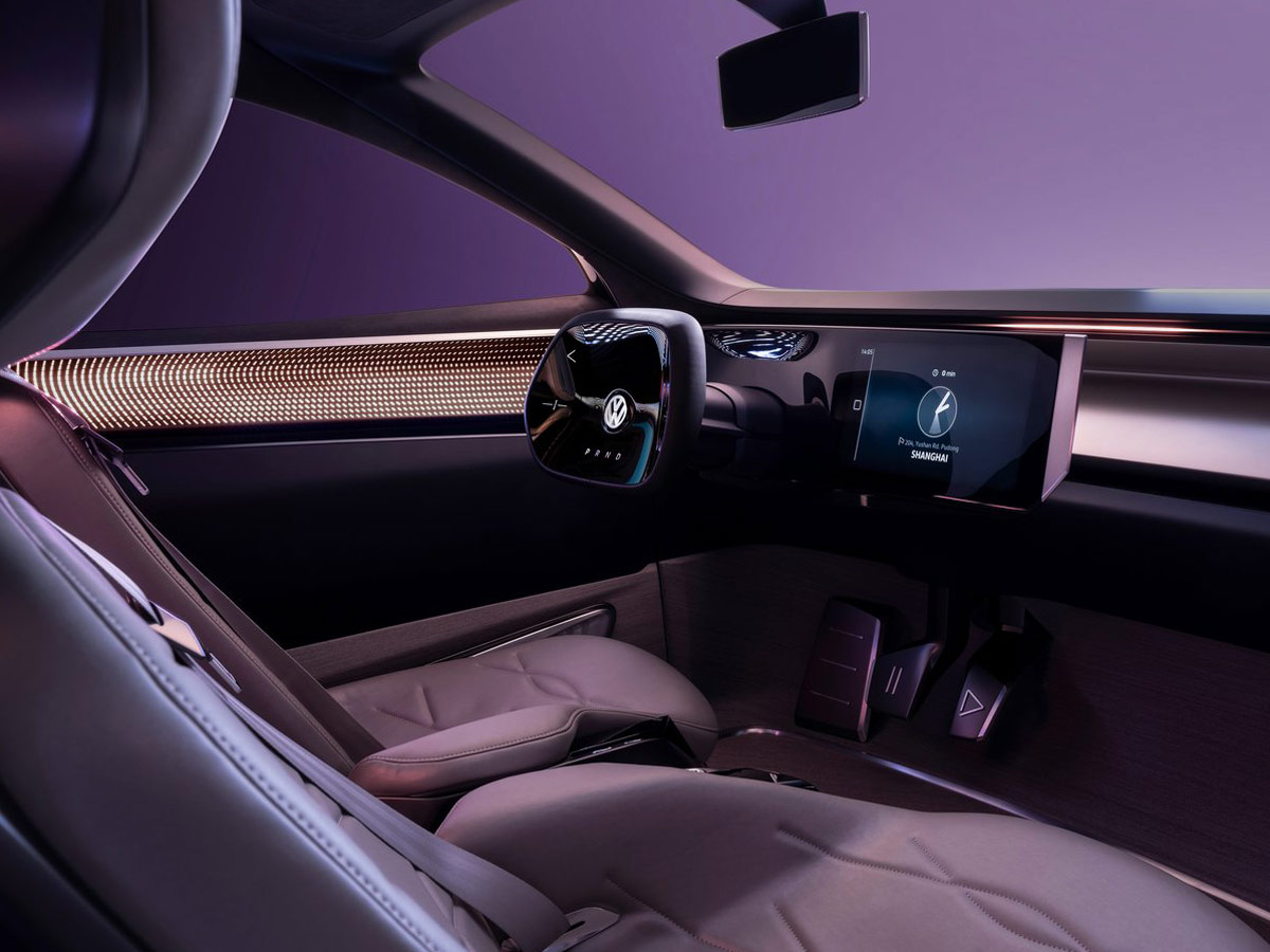 Volkswagen ID Roomzz Concept 2019
