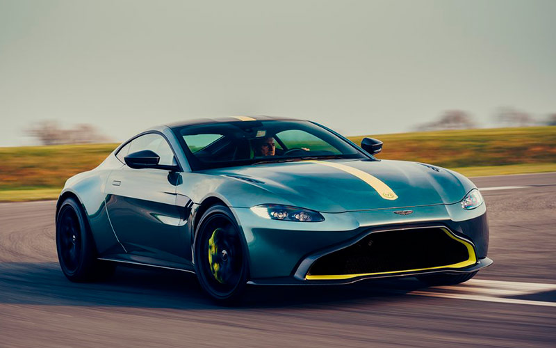 Aston Martin Vantage AMR