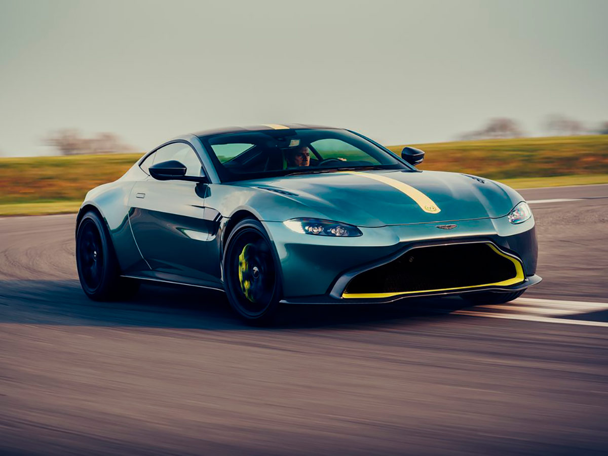 Aston Martin Vantage AMR