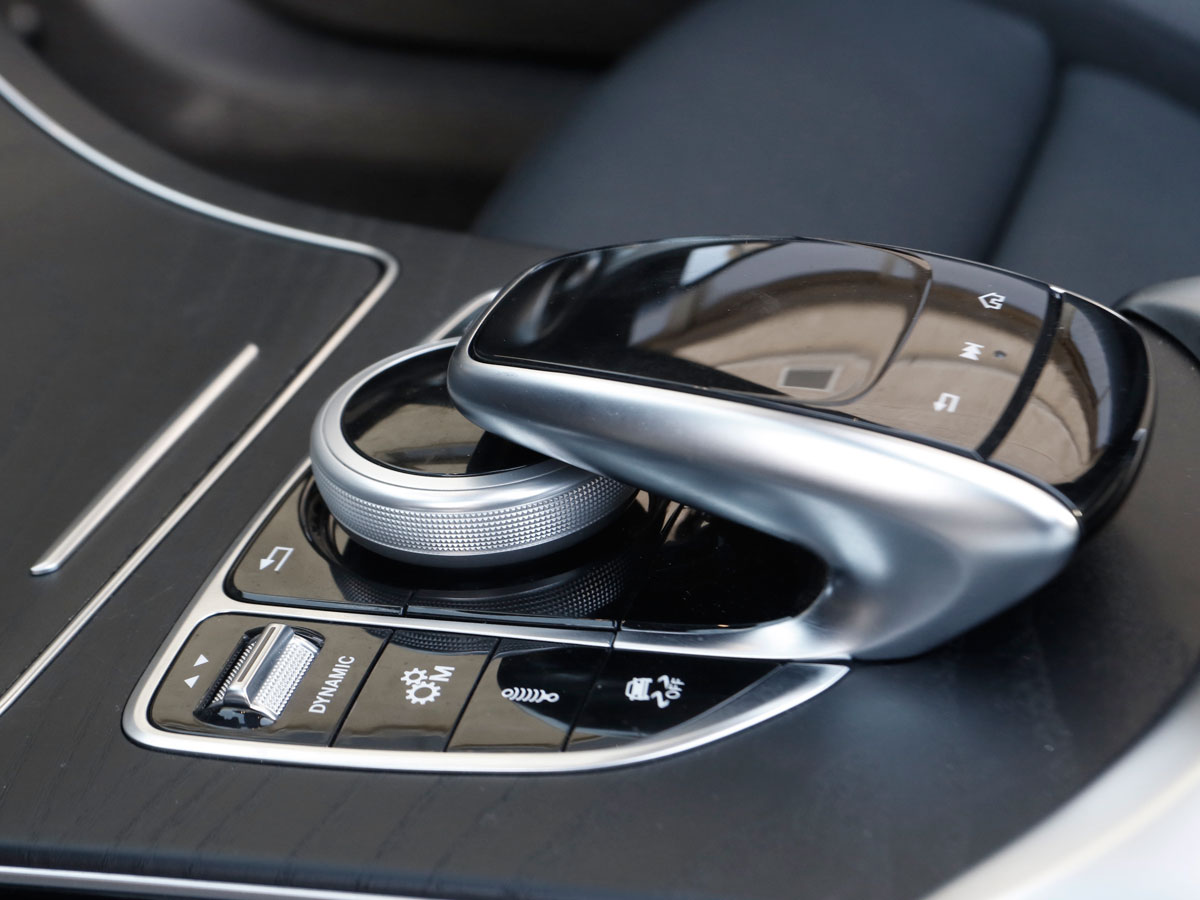 Mercedes-AMG-C-43-Cabrio