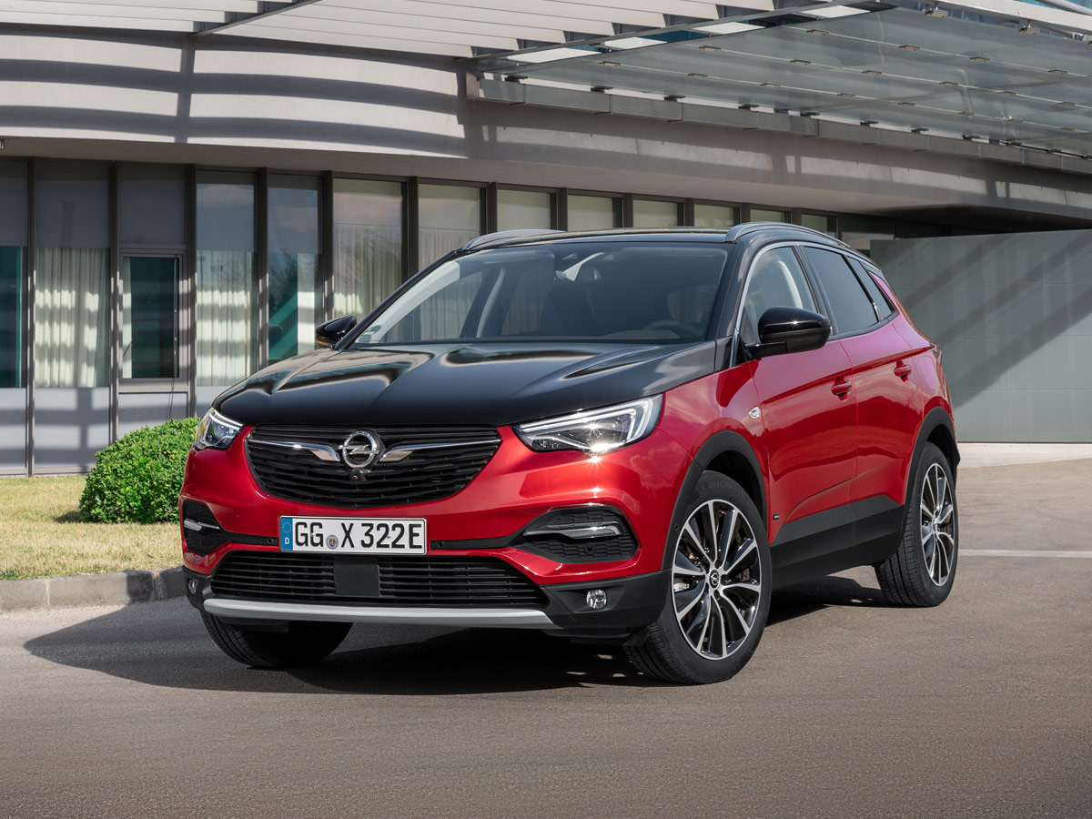 Opel Grandland X Hybrid4