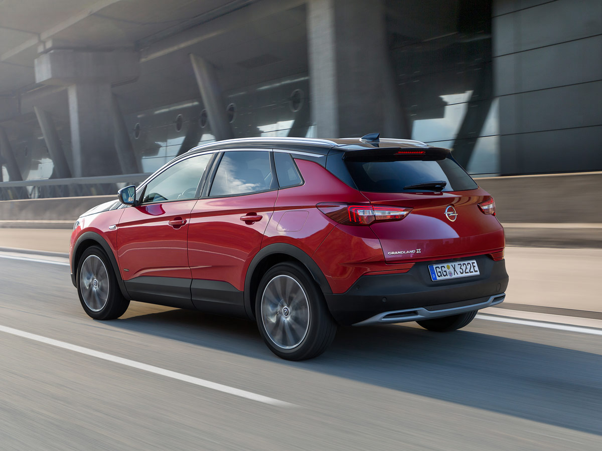 Opel Grandland X Hybrid4