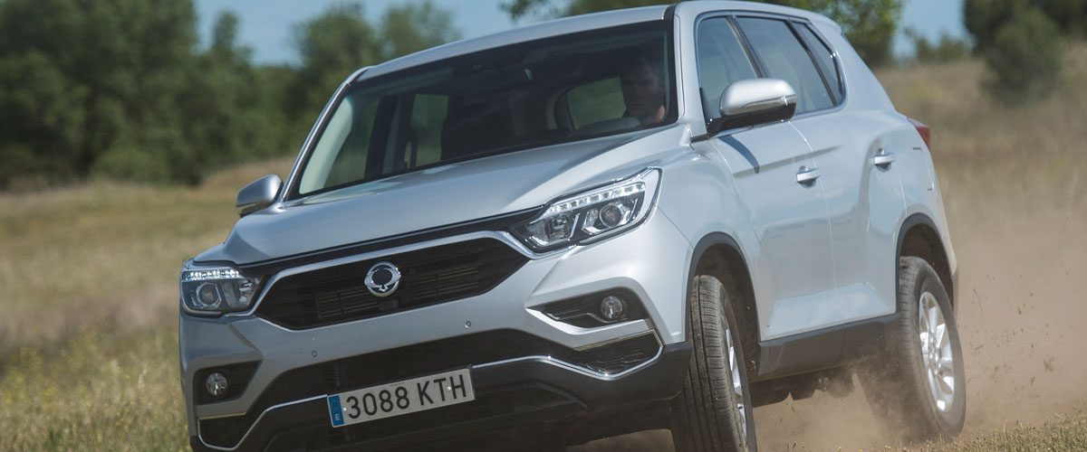 SsangYong-Rexton-4x4-7p