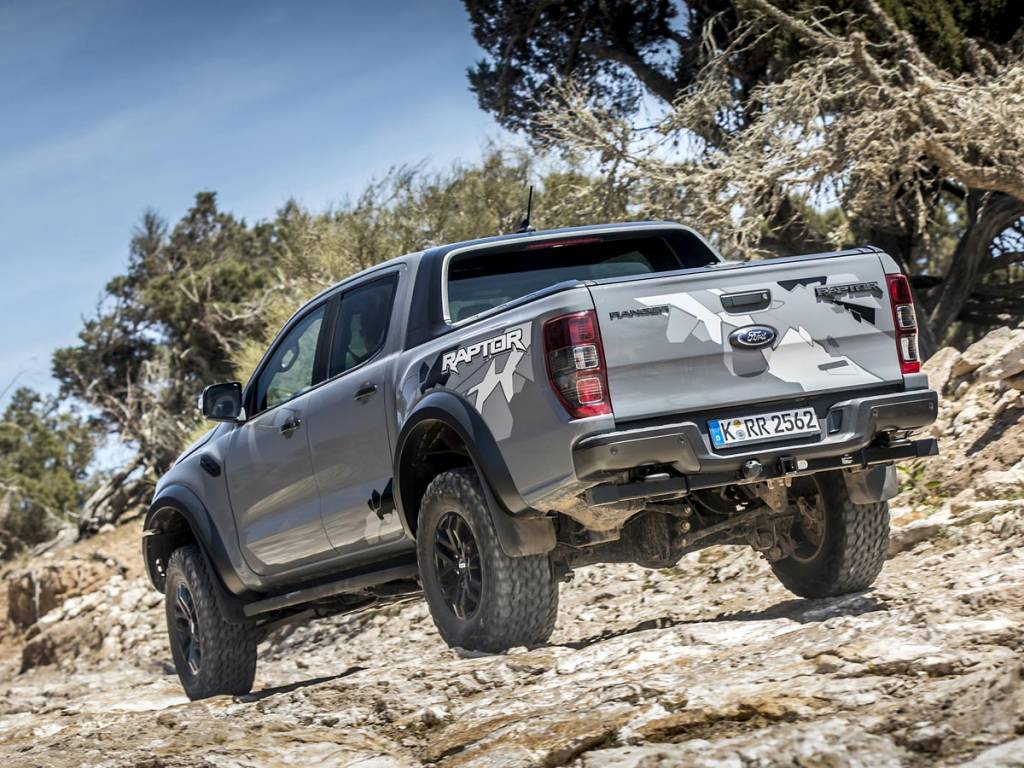 ford ranger raptor trasera