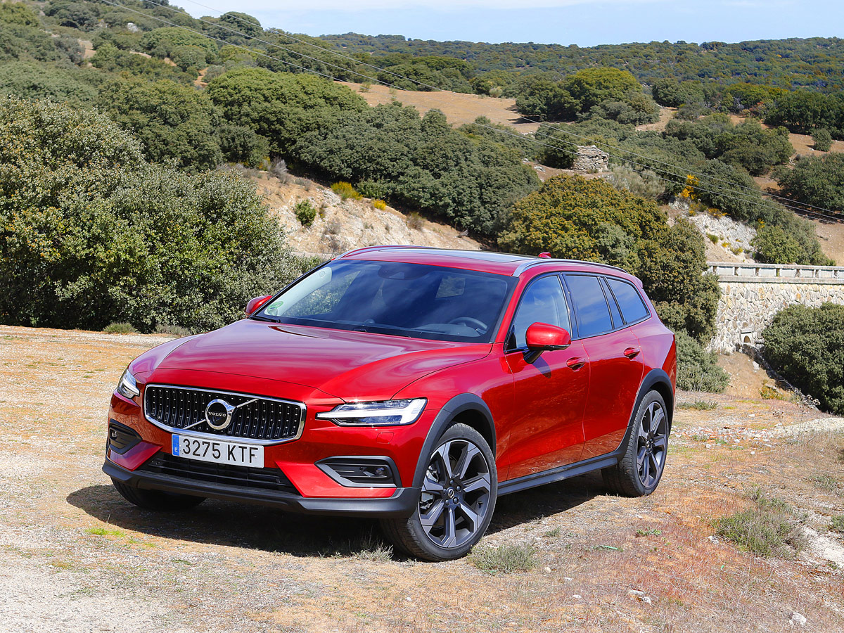 Prueba del Volvo V60 Cross Country Pro D4 AWD, para ir de aventura