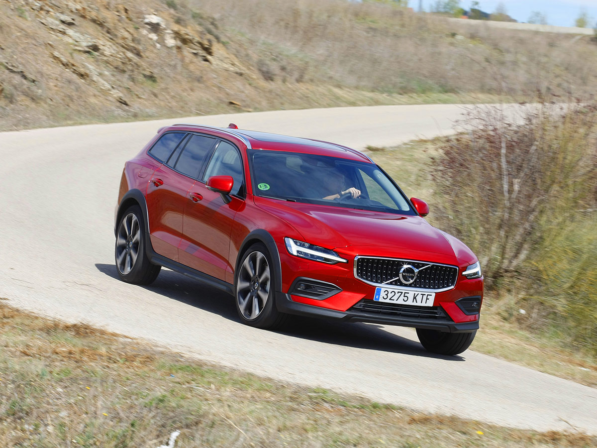 Prueba Volvo V60 Cross Country Pro D4 AWD 2019