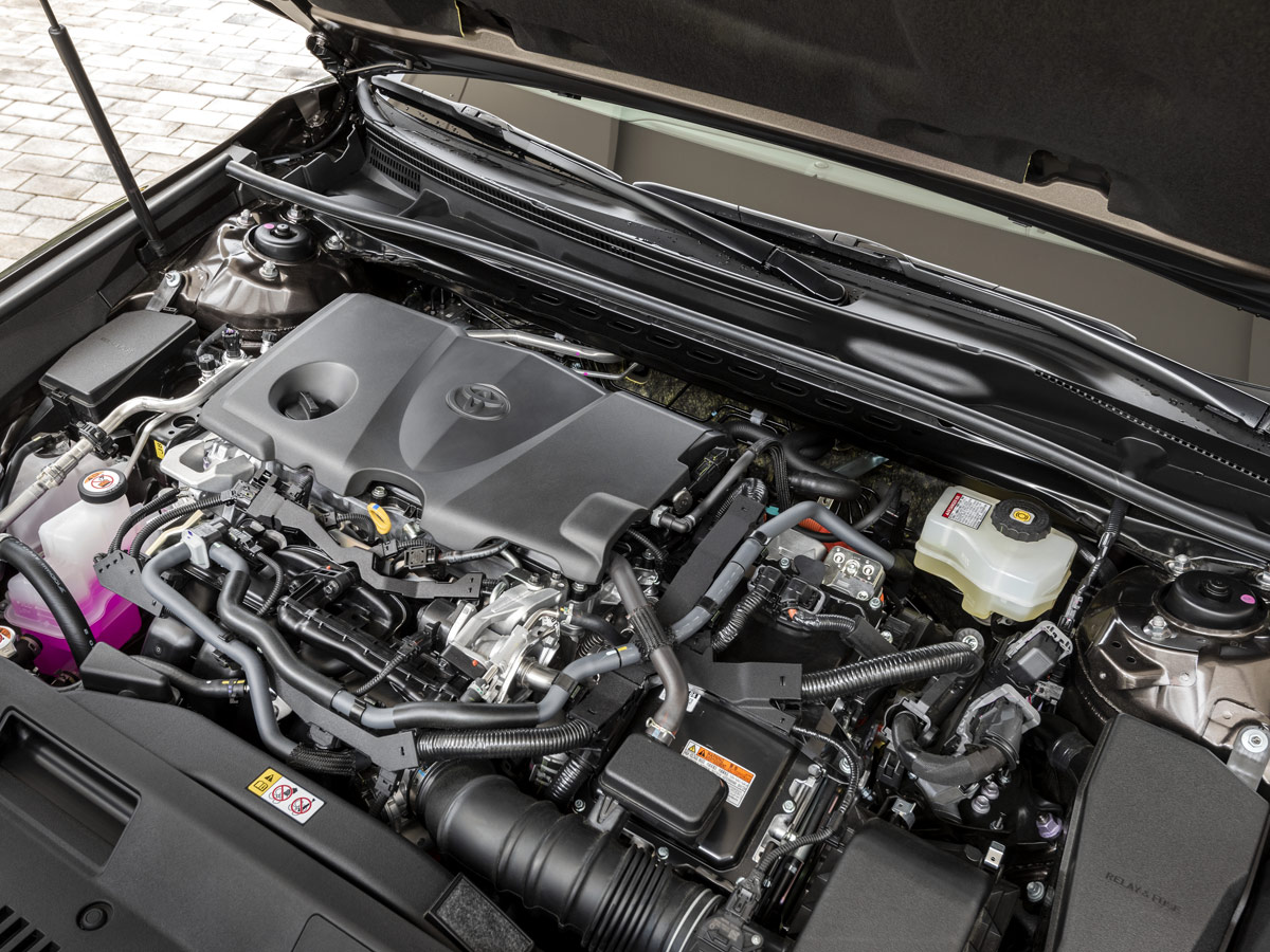 Toyota Camry Hybrid 2019