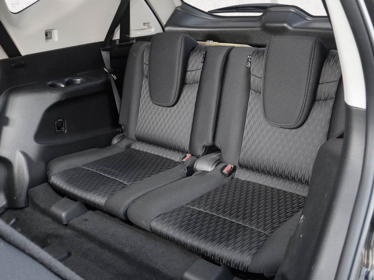 compa-nissan-xtrail-seat-tarraco