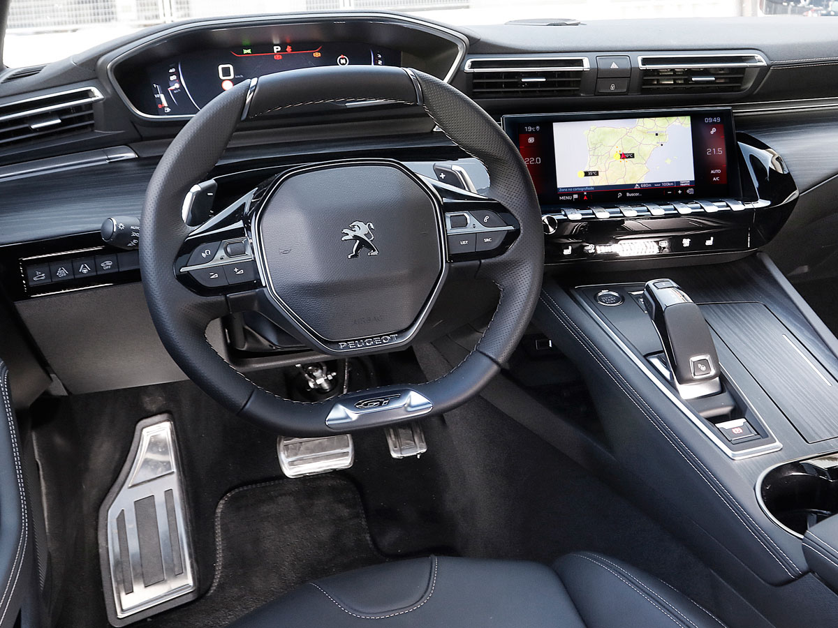 comparativa-bmw-420d-gran-coupe-peugeot-508-bhdi-180