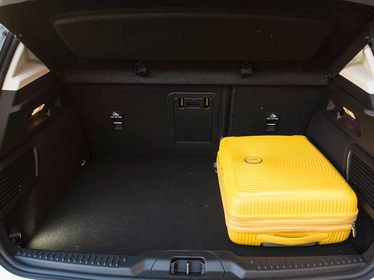 ford-focus-ecoboost-kia-ceed-tgdi-gasolina