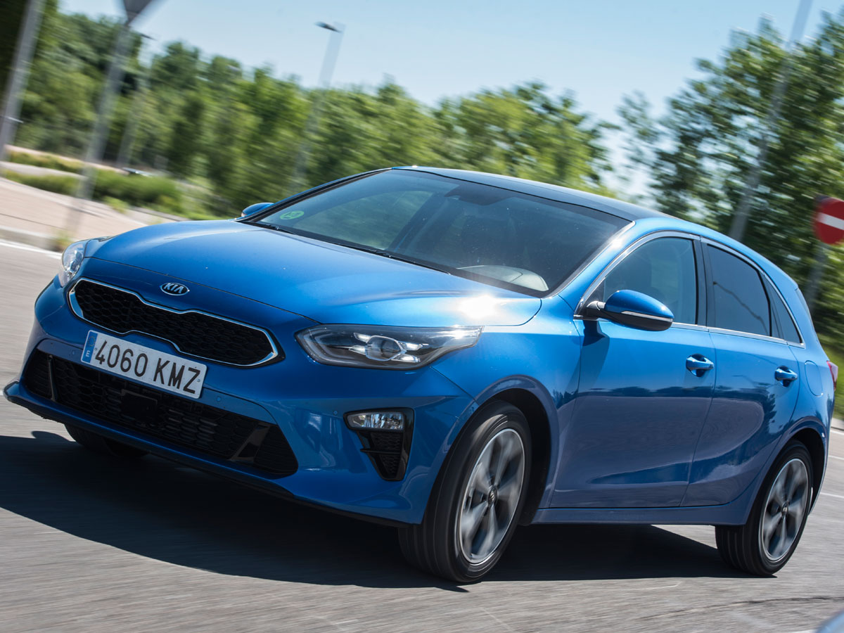 ford-focus-ecoboost-kia-ceed-tgdi-gasolina