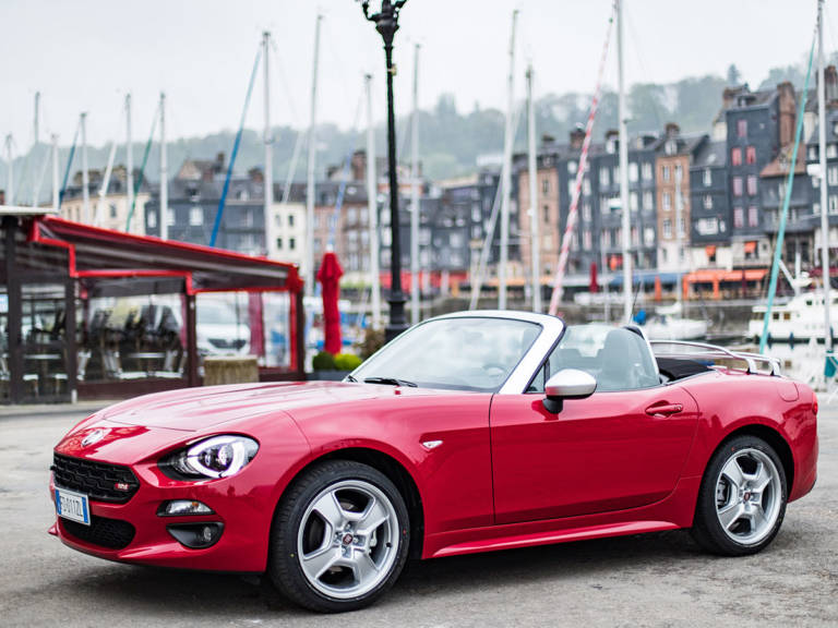 Fiat 124 spider: 27.070 euros