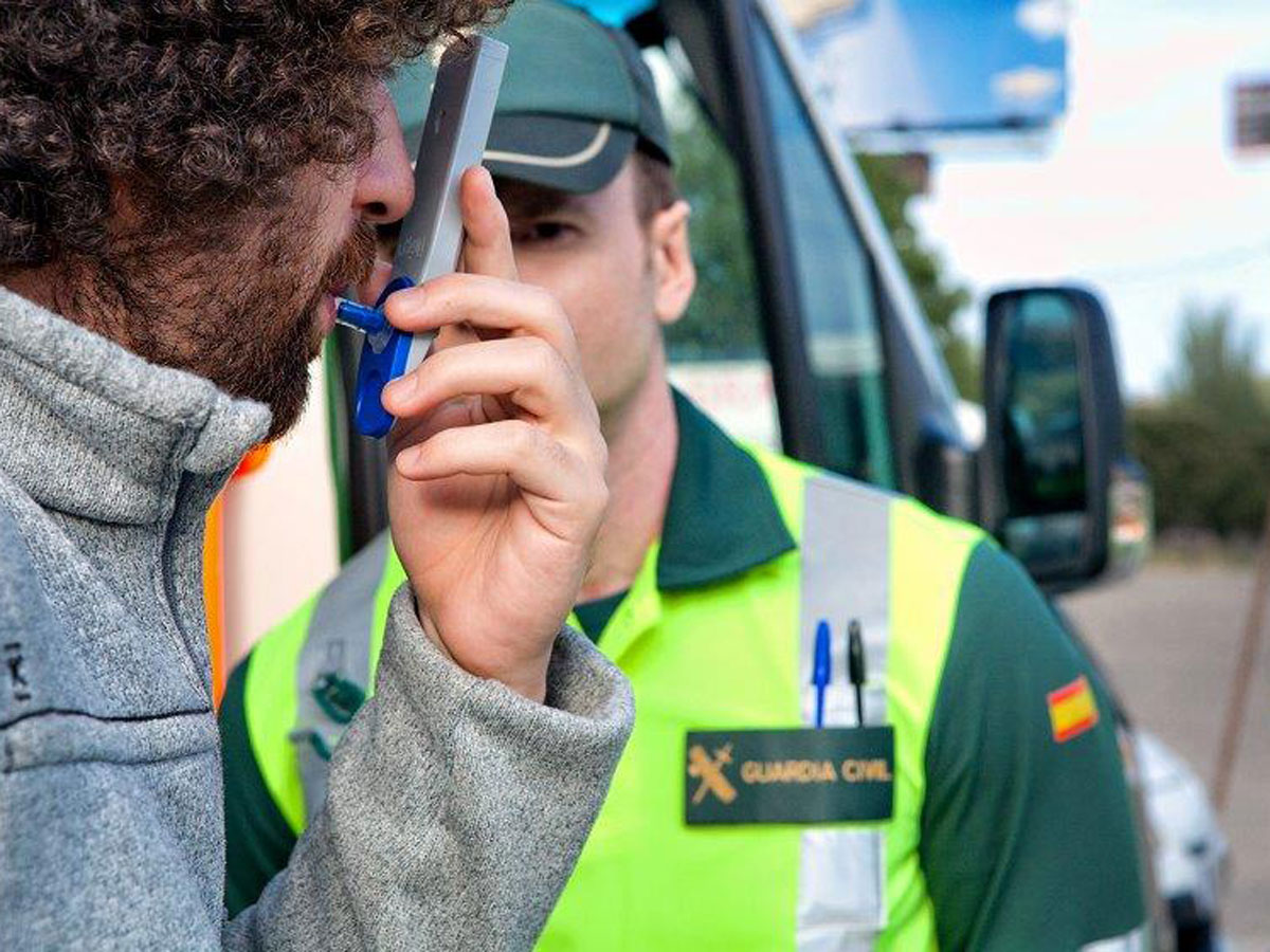 Marihuana y conducción: ¿se puede circular bajo sus efectos donde está despenalizada?