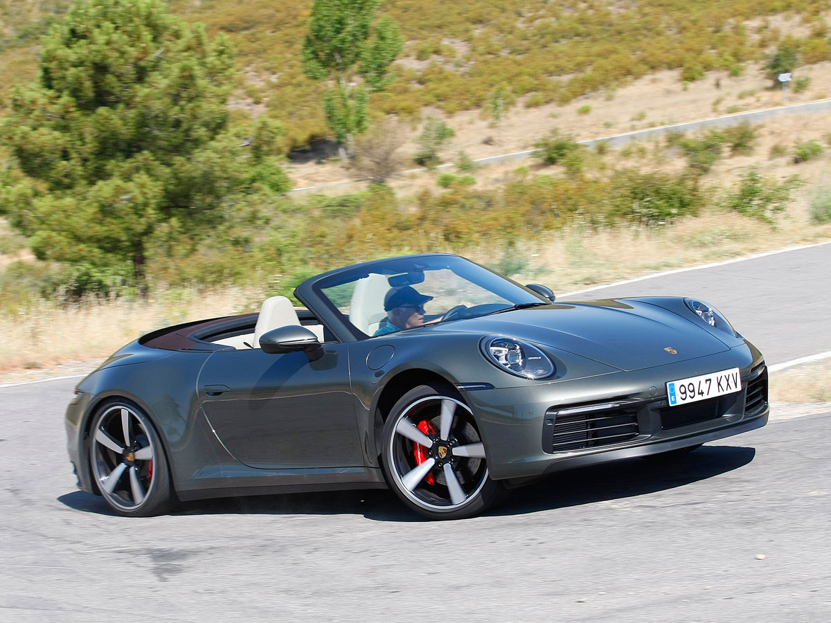 porsche-911-carrera-4s-cabriolet