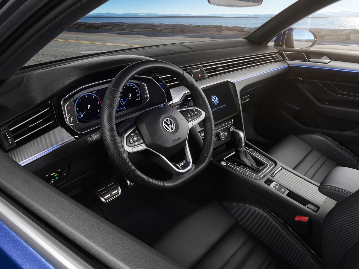 volkswagen-passat-2019