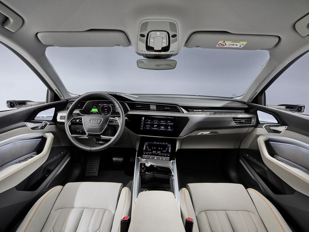 Audi e-tron 55 quattro 2019