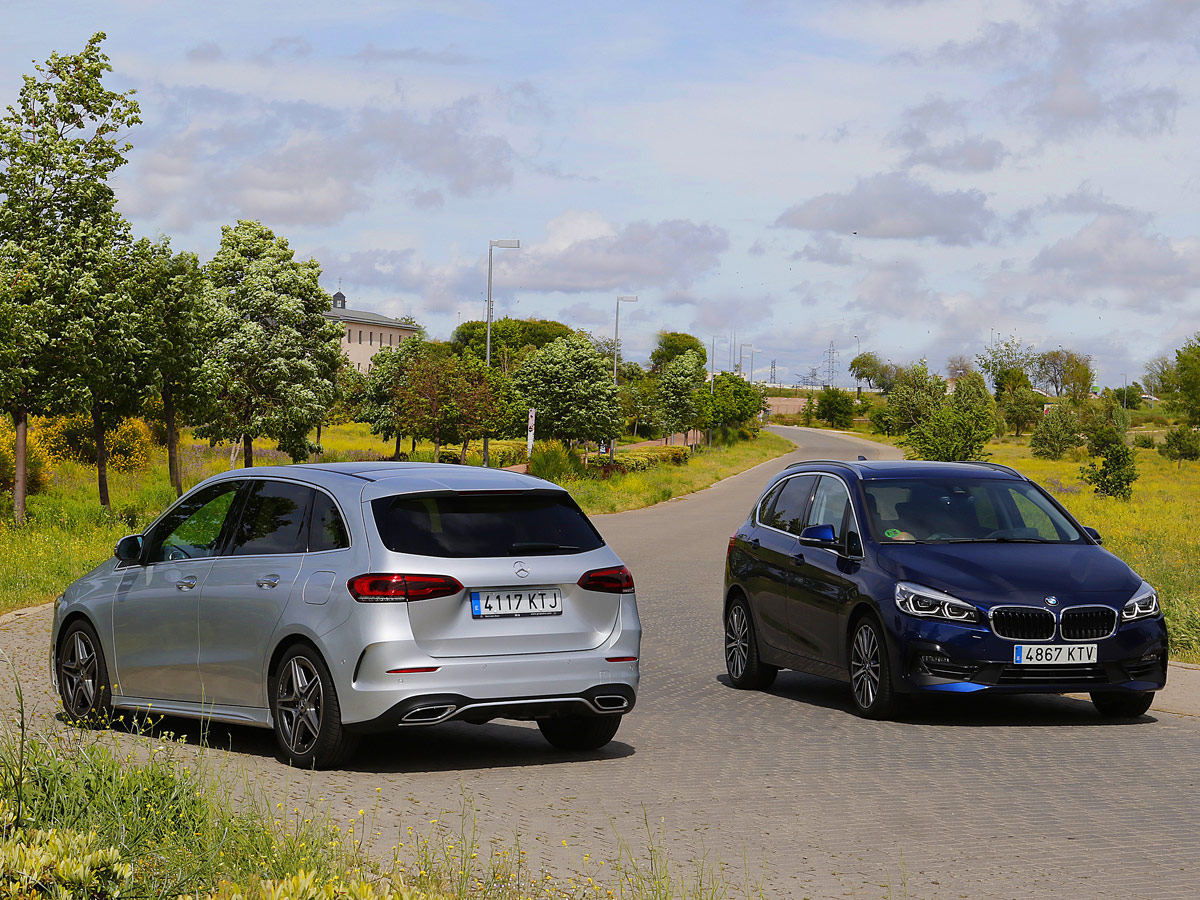 Comparativa Mercedes-Benz B 180 vs BMW 218i Active Tourer