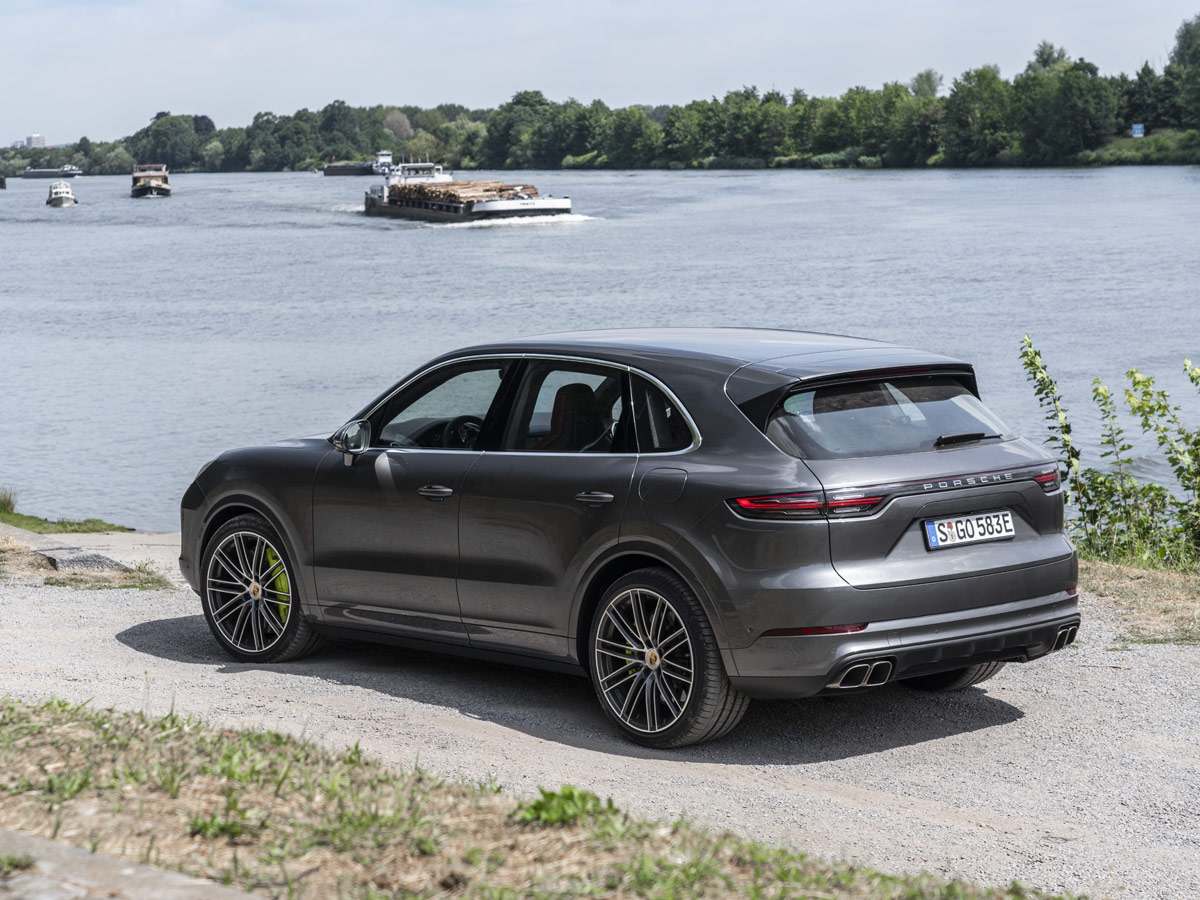 Porsche Cayenne Turbo S E-Hybrid 2019