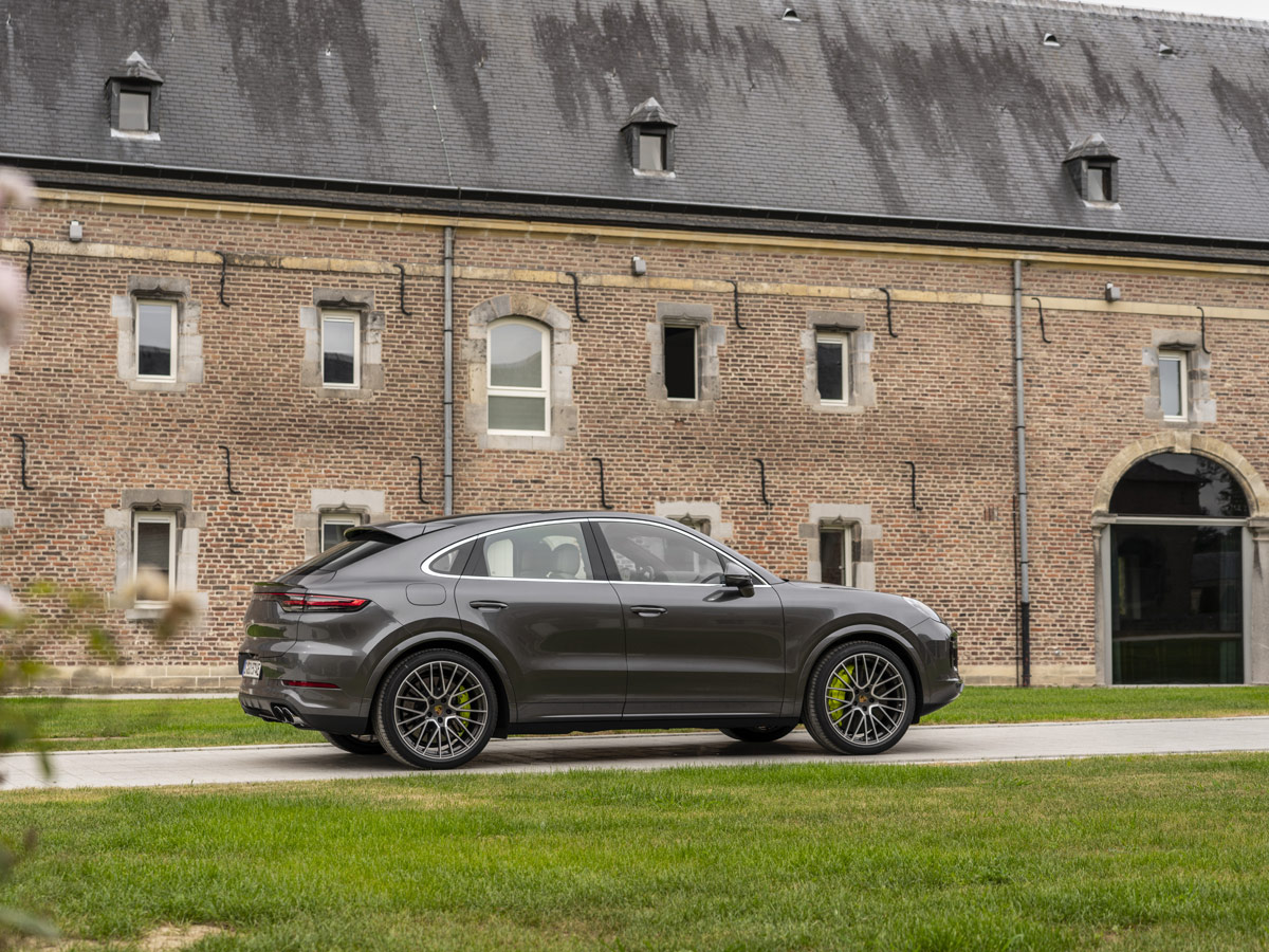 Porsche Cayenne Turbo S E-Hybrid 2019