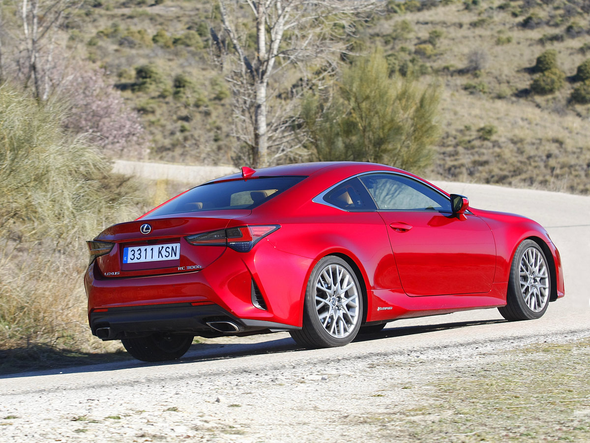 Prueba Lexus RC 300t 2019