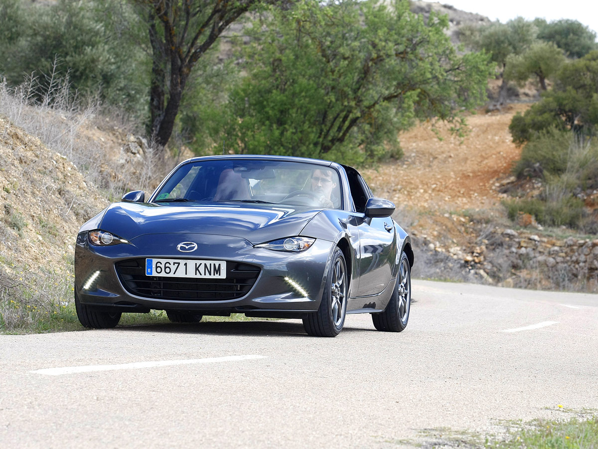 Prueba Mazda MX-5 RF 2019