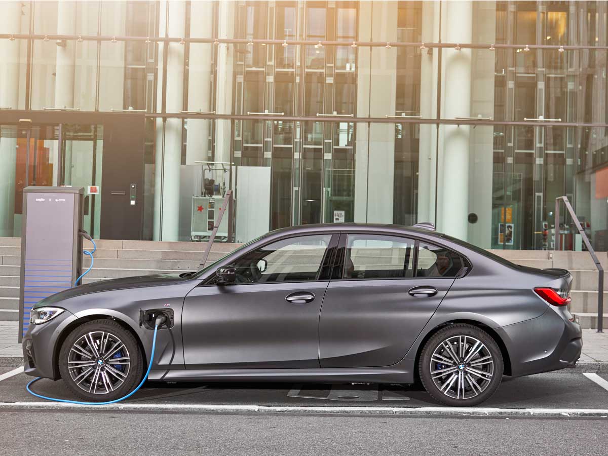 bmw 330e iperformance 2019