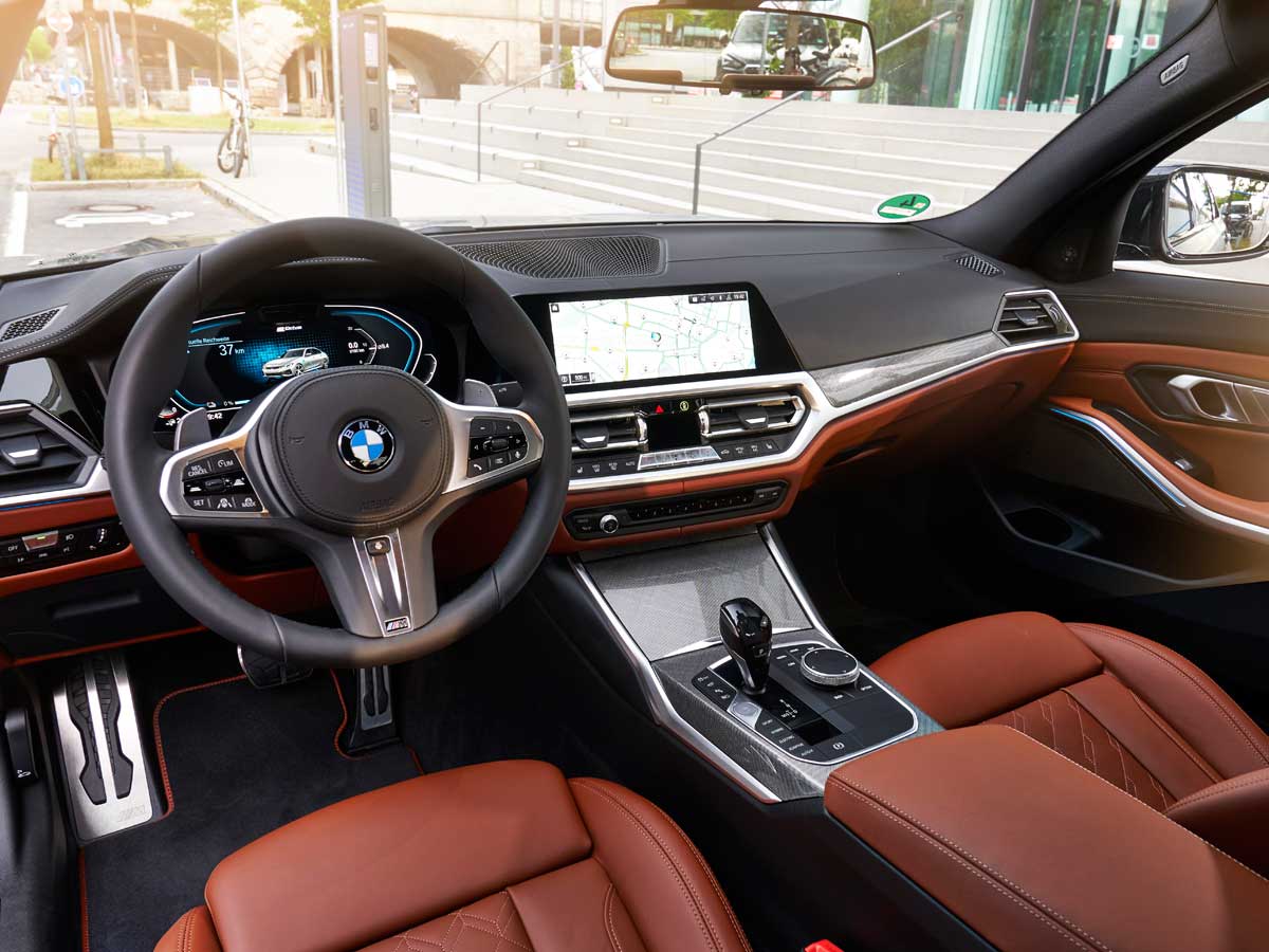 bmw 330e iPerformance interior