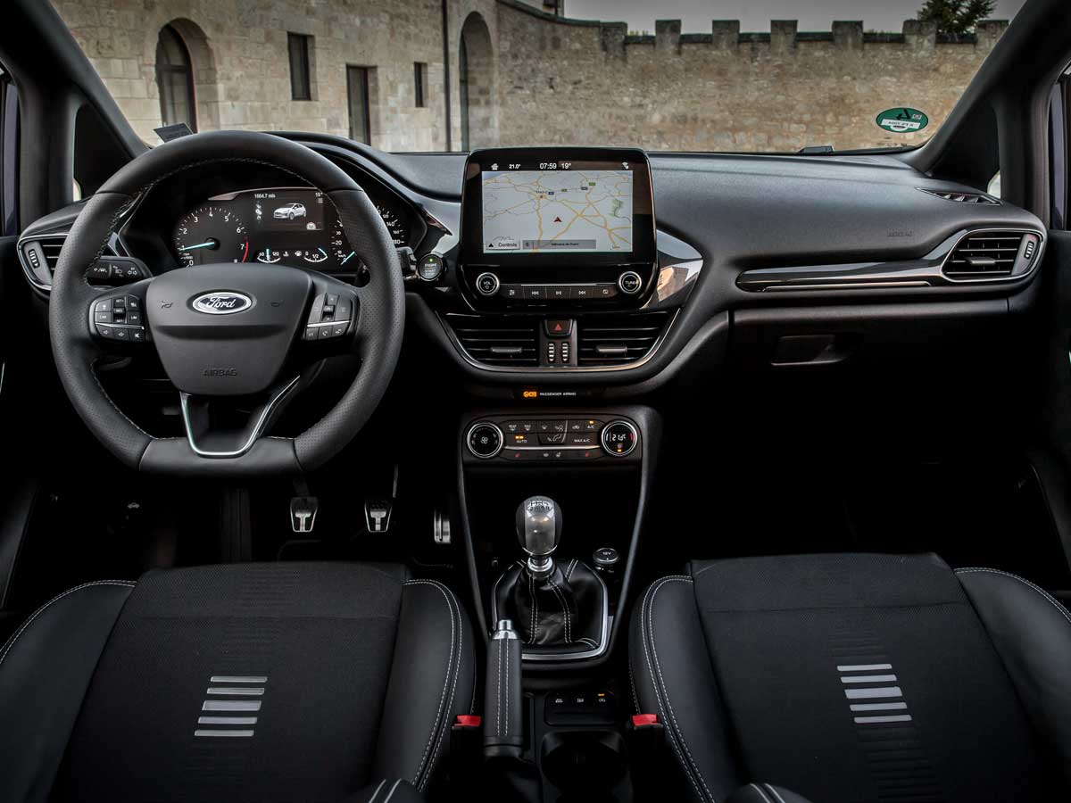Ford Fiesta etiqueta eco interior