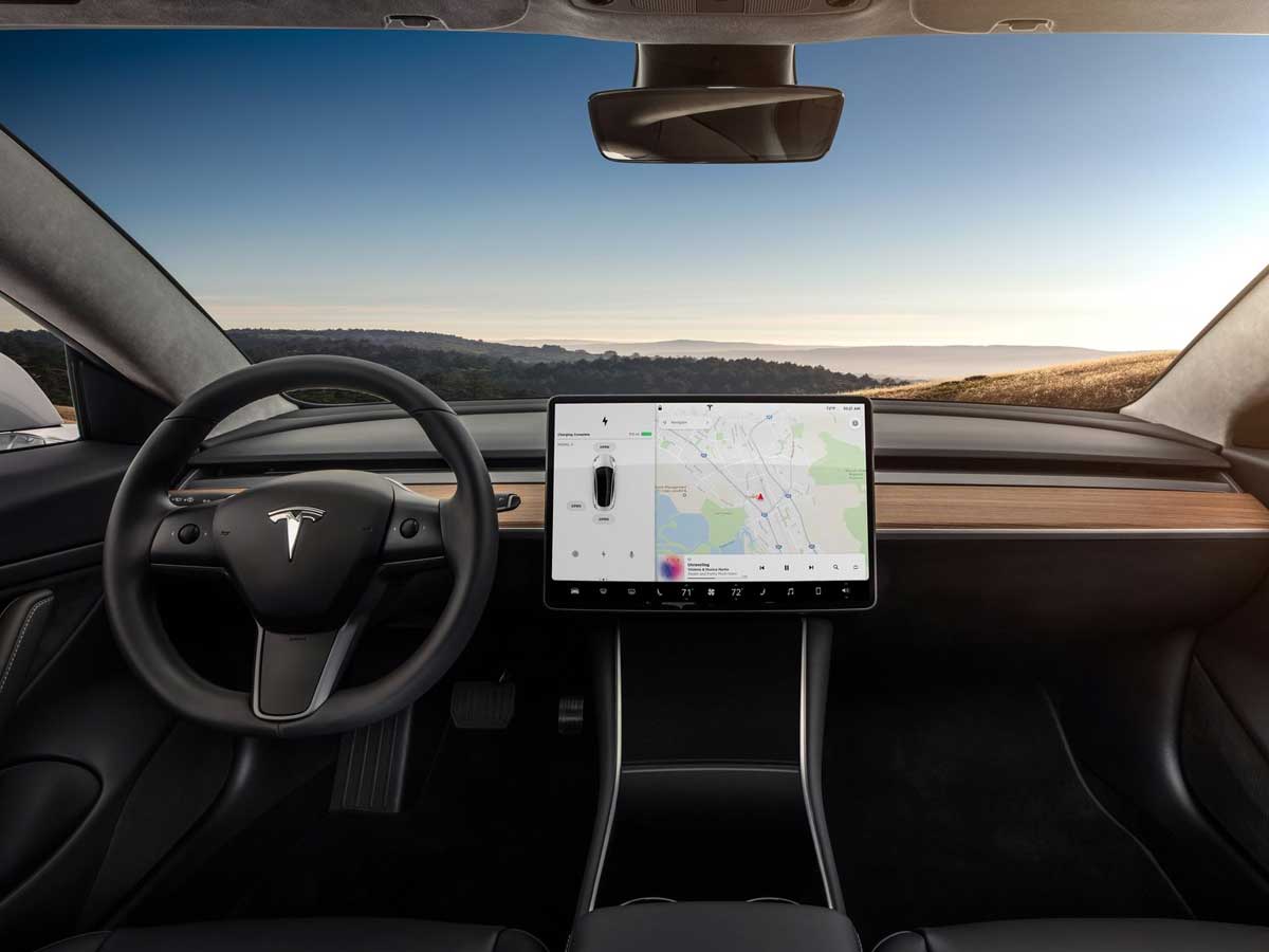 interior Tesla Model 3