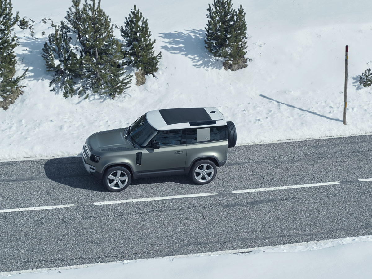 Land Rover Defender 2019