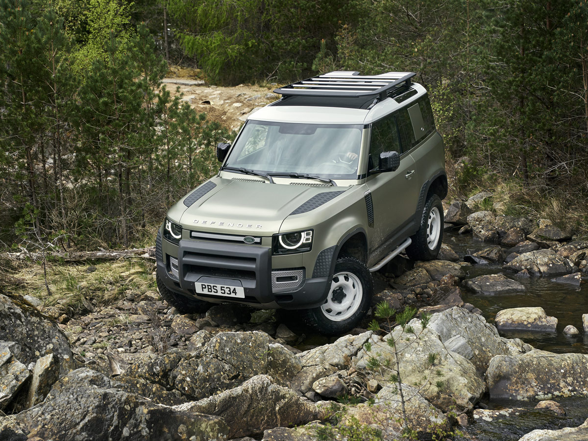 Land Rover Defender 2019