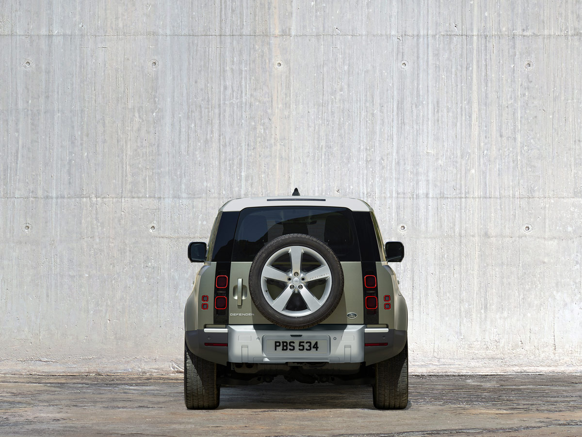 Land Rover Defender 2019