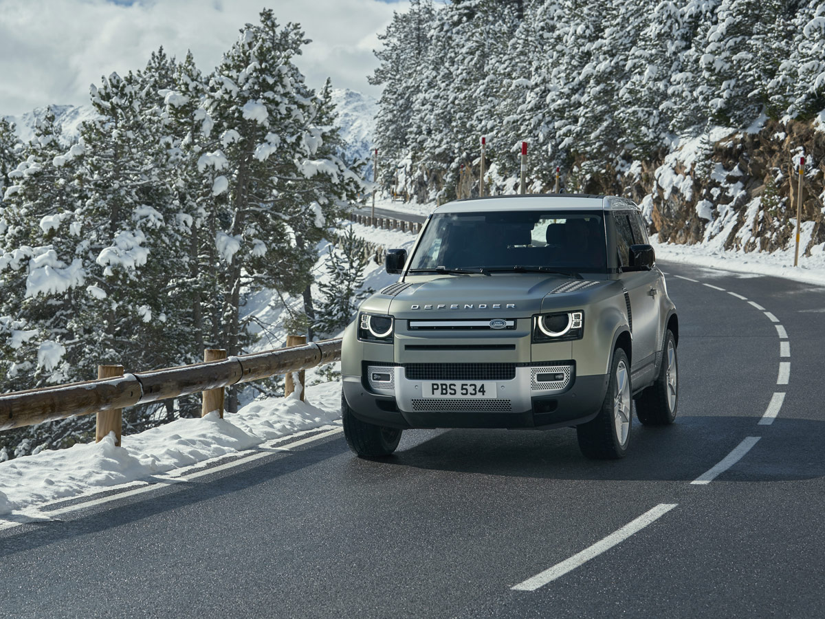 Land Rover Defender 2019
