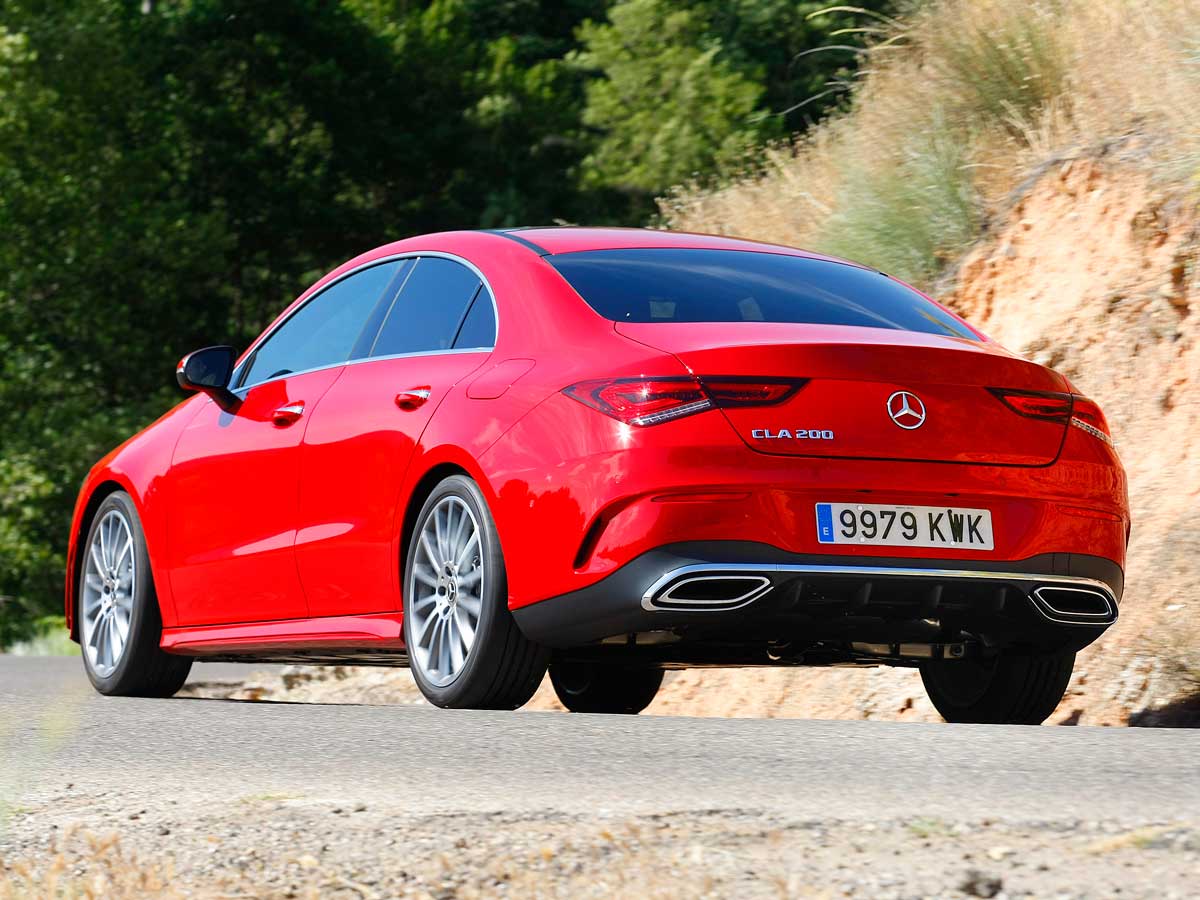 Mercedes-Benz CLA 200 Coupé trasera