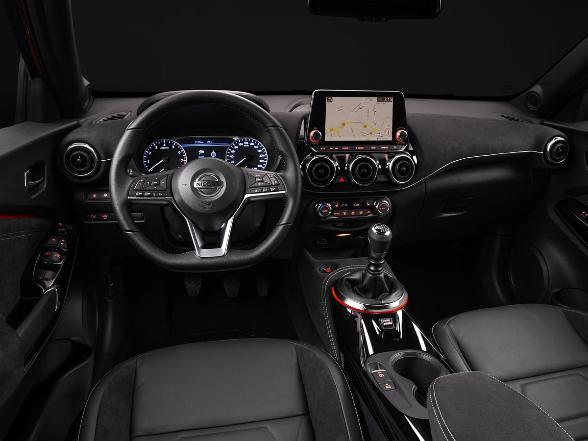 salpicadero nissan juke 2020