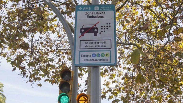 cartel zbe barcelona