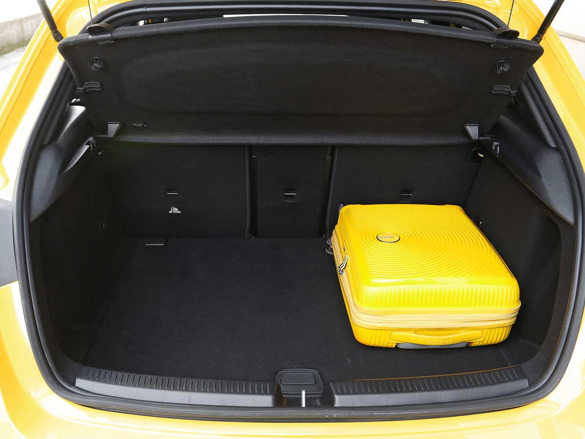 maletero del Mercedes-AMG A 35 2019