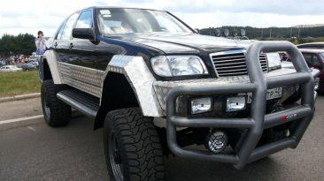 Mercedes-Benz Clase S Monster Truck
