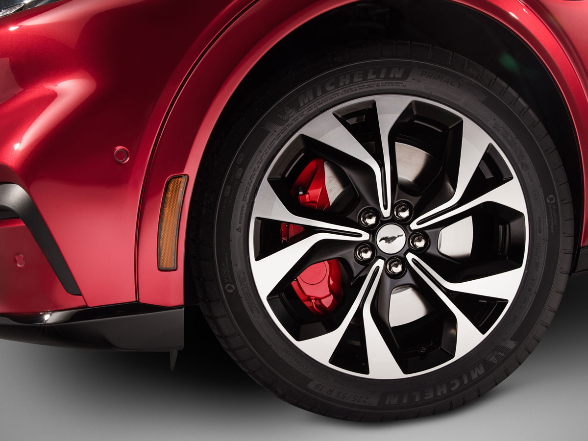 Ford Mustang Mach E 2020